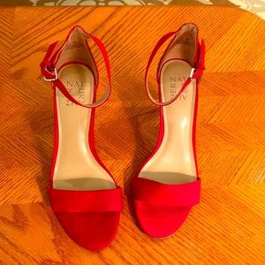 Once-worn red naturalizer suede heels 7.5 Leah sandal